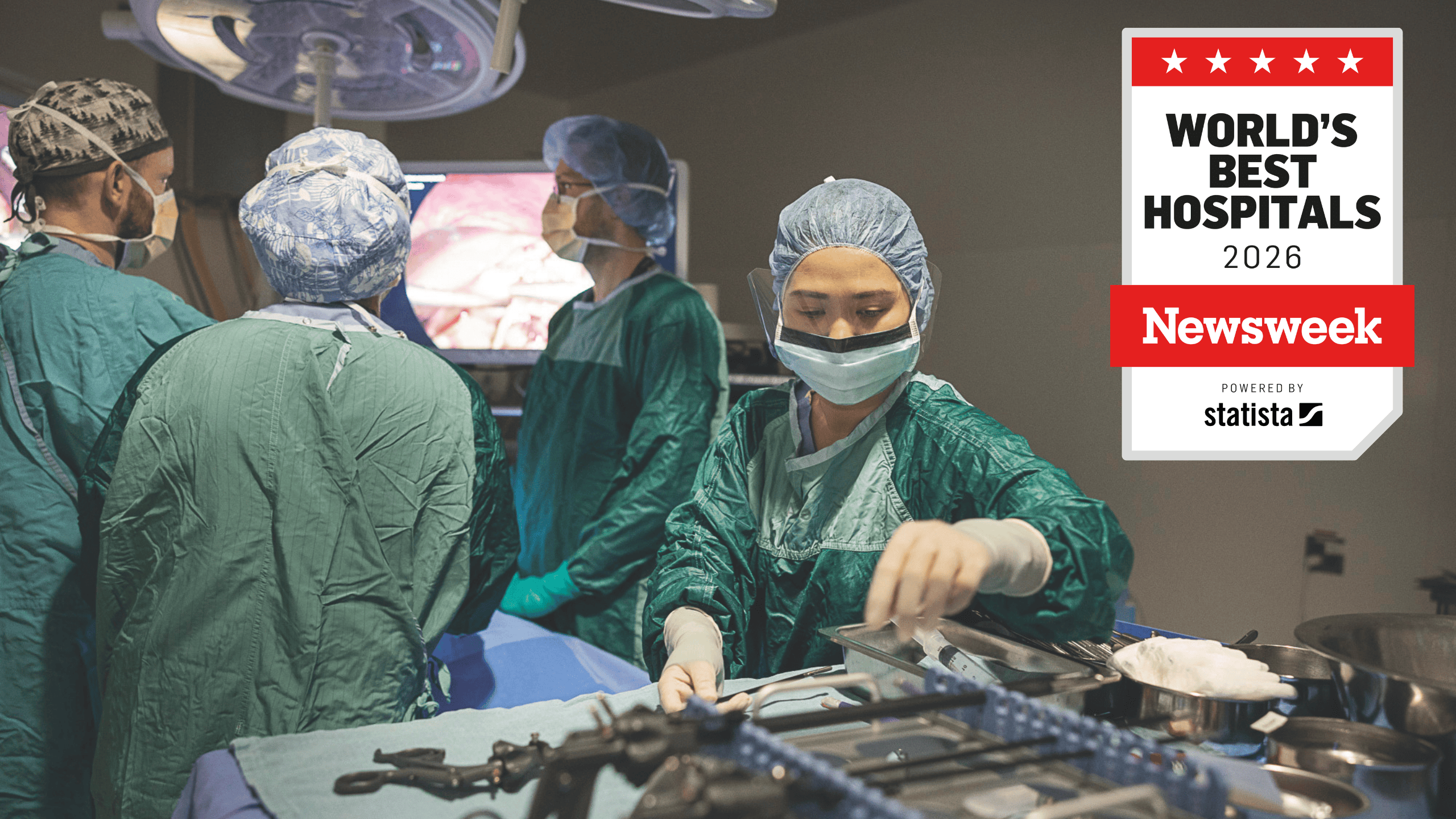 Newsweek image of an OR room with surgeons